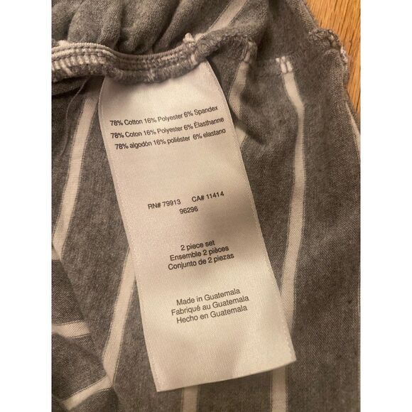 Bumpstart, women's maternity grey/white striped short sleeve shirt size small - Picture 4 of 6